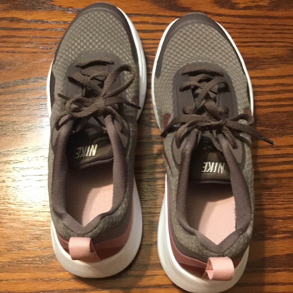 Nike Wear All Day Sneakers Size 7Y - Picture 16 of 16